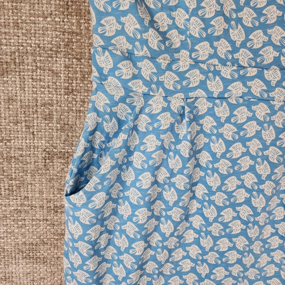 BODEN Blue White Florrie Dove Bird Print Dress Womens 10P Pockets Stretch Knit - Picture 3 of 11